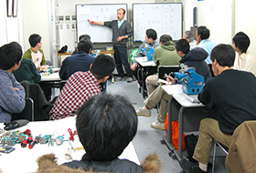 日本鍵師協会では鍵師の仕事や講習、資格のことがよくわかる無料説明会を行っております。